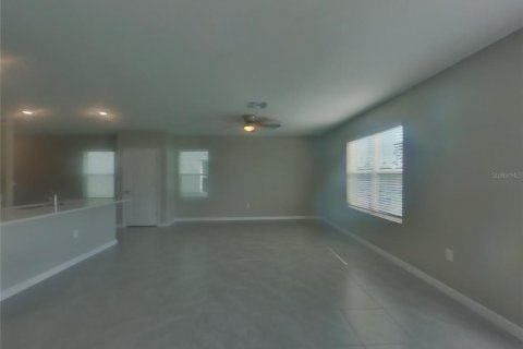 Casa en alquiler en Land O' Lakes, Florida, 4 dormitorios, 214.14 m2 № 1831456 - foto 2