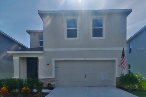 Casa en alquiler en Land O' Lakes, Florida, 4 dormitorios, 214.14 m2 № 1831456 - foto 1