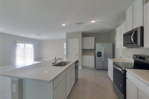 Casa en alquiler en Land O' Lakes, Florida, 4 dormitorios, 214.14 m2 № 1831456 - foto 4