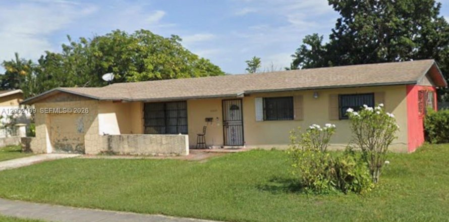 Дом в Майами, Флорида 4 спальни, 160.44м2 № 2068681