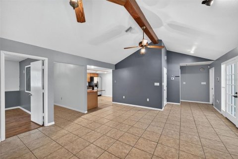 House in Lakeland, Florida 3 bedrooms, 200.67 sq.m. № 1909975 - photo 8
