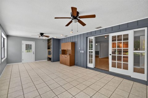 House in Lakeland, Florida 3 bedrooms, 200.67 sq.m. № 1909975 - photo 22