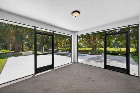 House in Lakeland, Florida 3 bedrooms, 200.67 sq.m. № 1909975 - photo 20