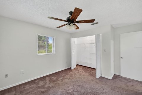 House in Lakeland, Florida 3 bedrooms, 200.67 sq.m. № 1909975 - photo 16