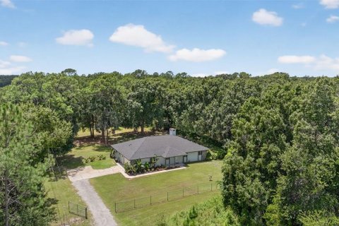 House in Lakeland, Florida 3 bedrooms, 200.67 sq.m. № 1909975 - photo 3