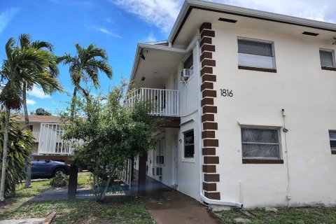 Condo à Hollywood, Floride, 1 chambre  № 2048143