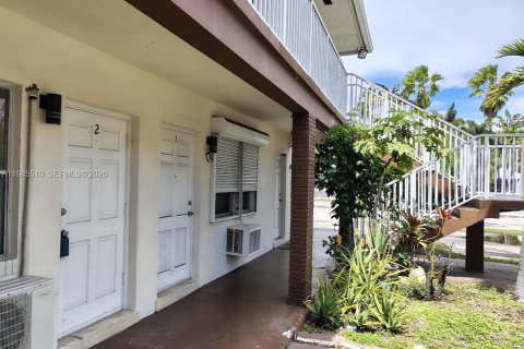 Copropriété à vendre à Hollywood, Floride: 1 chambre, 53.88 m2 № 2048143 - photo 2