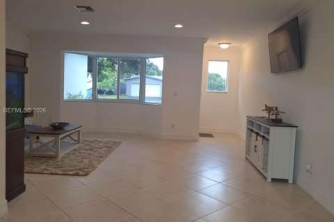 Villa ou maison à vendre à Hollywood, Floride: 3 chambres, 137.4 m2 № 2268203 - photo 7