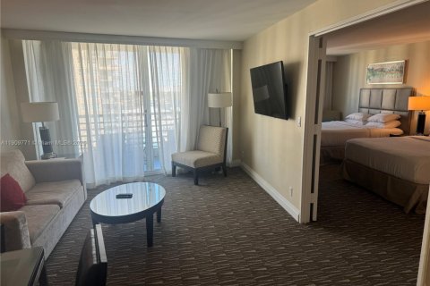 Condo in Fort Lauderdale, Florida, 1 bedroom № 1966947 - photo 10