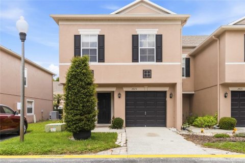 Townhouse in Oviedo, Florida 3 bedrooms, 173.91 sq.m. № 2216901