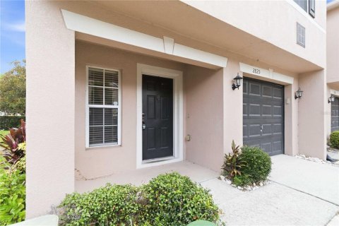 Touwnhouse à vendre à Oviedo, Floride: 3 chambres, 173.91 m2 № 2216901 - photo 3