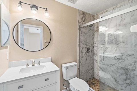 Touwnhouse à vendre à Oviedo, Floride: 3 chambres, 173.91 m2 № 2216901 - photo 23