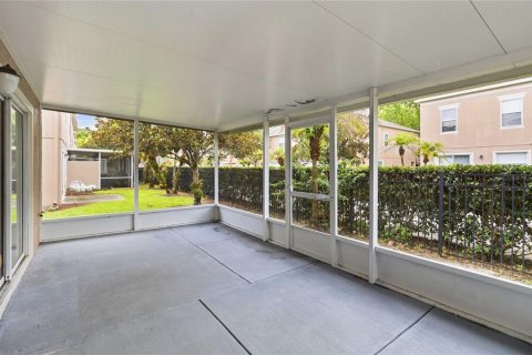 Touwnhouse à vendre à Oviedo, Floride: 3 chambres, 173.91 m2 № 2216901 - photo 27