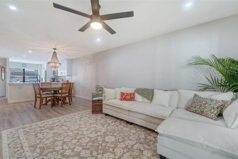 Condominio en venta en Sarasota, Florida, 2 dormitorios, 105.44 m2 № 1766128 - foto 5