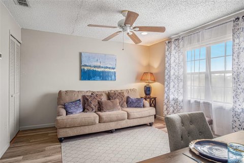 Condominio en venta en Daytona Beach, Florida, 1 dormitorio, 56.48 m2 № 2236241 - foto 6