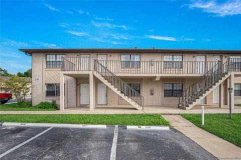 Condominio en Daytona Beach, Florida, 1 dormitorio  № 2236241