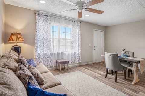 Condominio en venta en Daytona Beach, Florida, 1 dormitorio, 56.48 m2 № 2236241 - foto 5