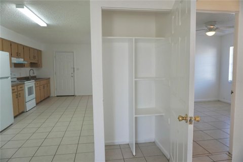Appartement à louer à Lake Wales, Floride: 2 chambres, 87.7 m2 № 2377982 - photo 12