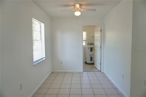 Appartement à louer à Lake Wales, Floride: 2 chambres, 87.7 m2 № 2377982 - photo 9
