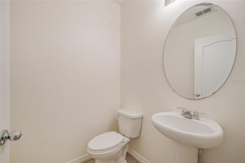 Adosado en venta en Kissimmee, Florida, 3 dormitorios, 150.87 m2 № 2102686 - foto 18