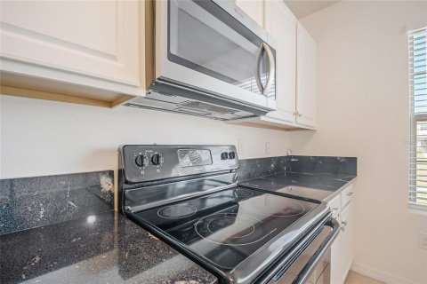 Adosado en venta en Kissimmee, Florida, 3 dormitorios, 150.87 m2 № 2102686 - foto 9