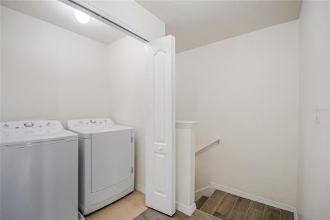 Adosado en venta en Kissimmee, Florida, 3 dormitorios, 150.87 m2 № 2102686 - foto 22