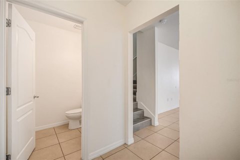 Adosado en venta en Kissimmee, Florida, 3 dormitorios, 150.87 m2 № 2102686 - foto 17