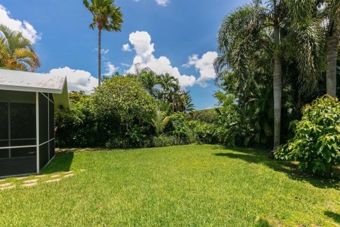 Villa ou maison à louer à Boynton Beach, Floride: 4 chambres, 245.63 m2 № 2423230 - photo 11