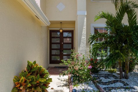 Villa ou maison à louer à Boynton Beach, Floride: 4 chambres, 245.63 m2 № 2423230 - photo 3