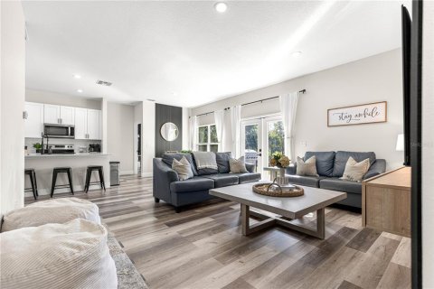 Casa en venta en Ocala, Florida, 4 dormitorios, 145.21 m2 № 2432612 - foto 2