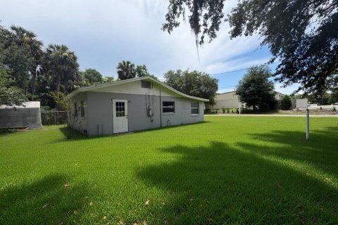 House in Sanford, Florida 2 bedrooms, 86.96 sq.m. № 2134380 - photo 3