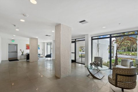 Condominio en venta en Sarasota, Florida, 1 dormitorio, 76.18 m2 № 2150148 - foto 28