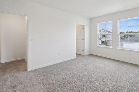 House in Ormond Beach, Florida 4 bedrooms, 279.08 sq.m. № 2393990 - photo 14