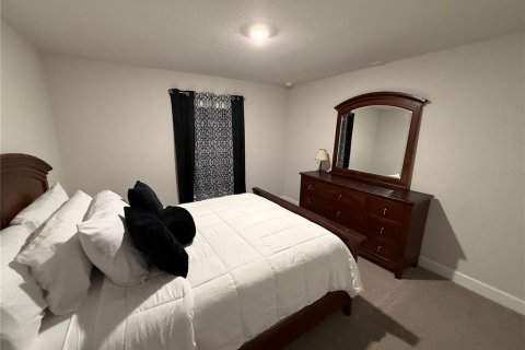 Снять в аренду виллу или дом в Силвер-Спрингс-Шорс, Флорида 5 комнат, 235.41м2, № 1815106 - фото 8