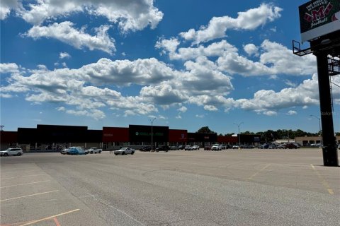Commercial property in Bradenton, Florida № 1803384 - photo 12