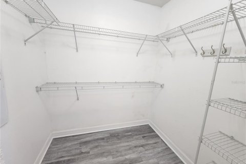 Casa en alquiler en Kissimmee, Florida, 4 dormitorios, 174.1 m2 № 2094304 - foto 14