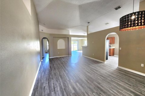 Casa en alquiler en Kissimmee, Florida, 4 dormitorios, 174.1 m2 № 2094304 - foto 2