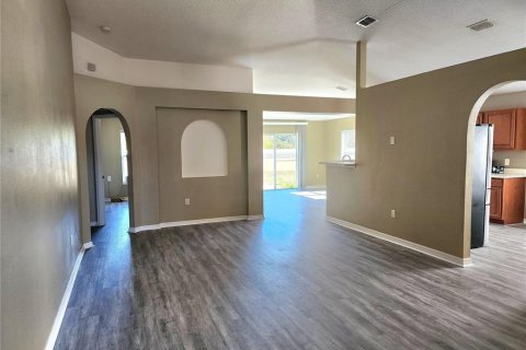 Casa en alquiler en Kissimmee, Florida, 4 dormitorios, 174.1 m2 № 2094304 - foto 3