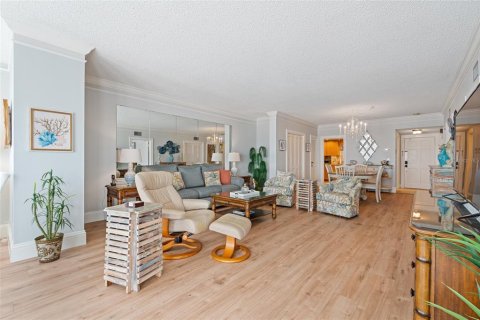 Condominio en alquiler en Saint Pete Beach, Florida, 2 dormitorios, 126.35 m2 № 2206439 - foto 11