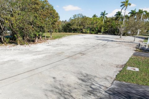 Land in Miami, Florida № 2046859 - photo 28