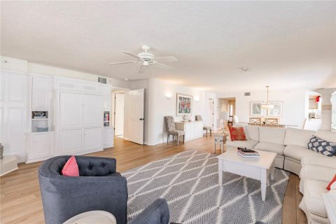 Condo in Placida, Florida, 2 bedrooms  № 1837057 - photo 15