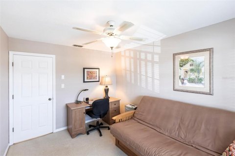 Copropriété à vendre à Punta Gorda, Floride: 2 chambres, 103.12 m2 № 2103526 - photo 13