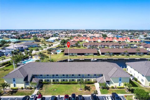 Copropriété à vendre à Punta Gorda, Floride: 2 chambres, 103.12 m2 № 2103526 - photo 26