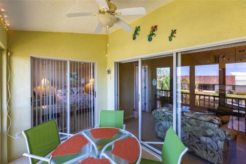 Copropriété à vendre à Punta Gorda, Floride: 2 chambres, 103.12 m2 № 2103526 - photo 16