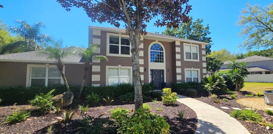 Villa ou maison à Winter Garden, Floride 4 chambres, 203.36 m2 № 2103481