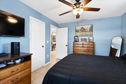 House in Sarasota, Florida 2 bedrooms, 83.98 sq.m. № 2239390 - photo 16