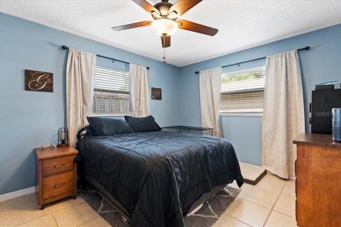 House in Sarasota, Florida 2 bedrooms, 83.98 sq.m. № 2239390 - photo 14