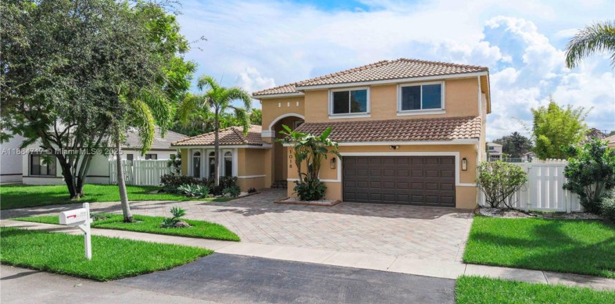 Villa ou maison à Sunrise, Floride 5 chambres, 337.51 m2 № 1931465