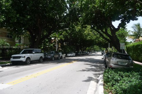 Снять в аренду кондоминиум в Майами-Бич, Флорида 37.16м2, № 1954046 - фото 19