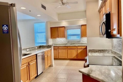 Condominio en alquiler en Punta Gorda, Florida, 3 dormitorios, 218.41 m2 № 1548710 - foto 13